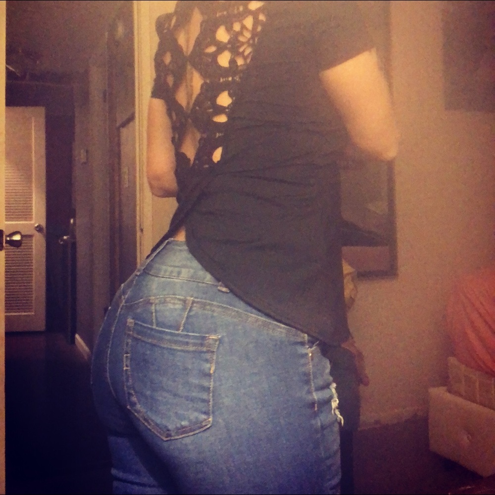 High Rise Jean - Picture 5 of 5